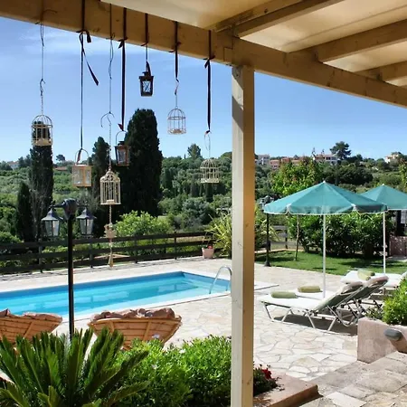 Villa Kantrillies Fokata